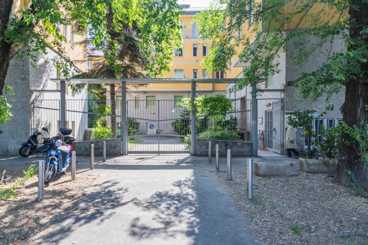 Portello Apartment - Accursio 4 Milan Exterior photo