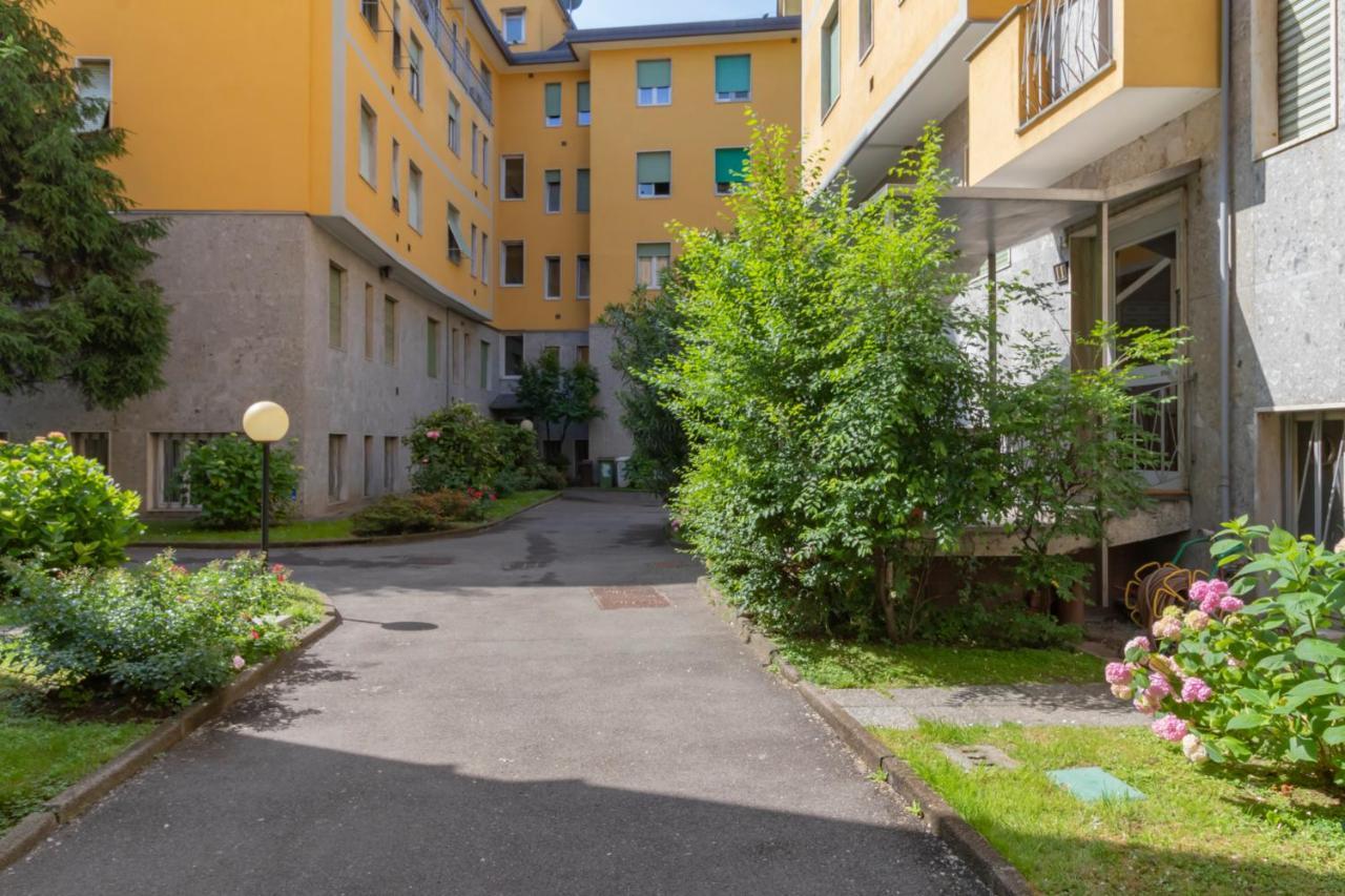 Portello Apartment - Accursio 4 Milan Exterior photo