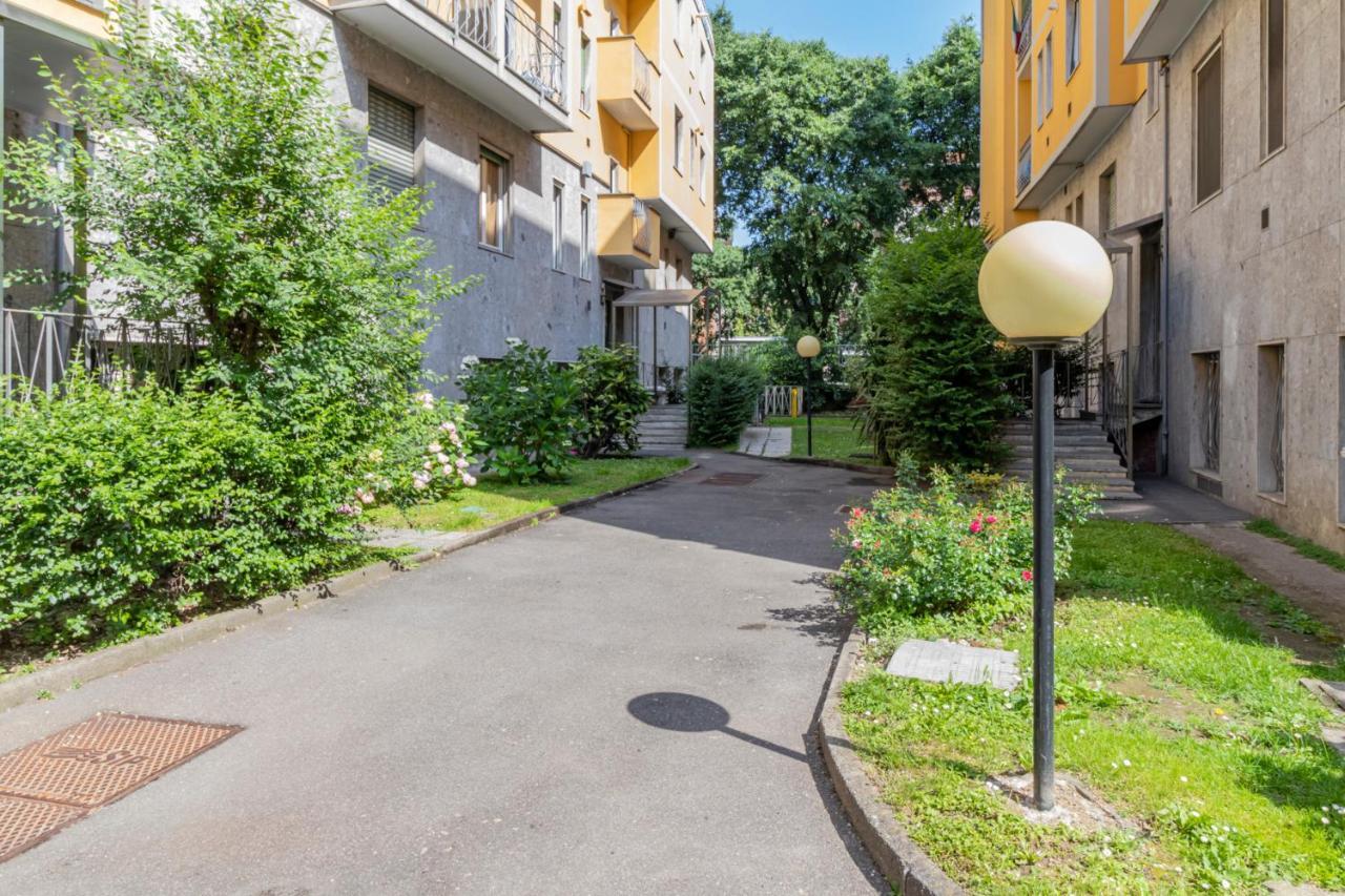 Portello Apartment - Accursio 4 Milan Exterior photo